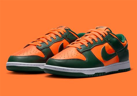 the official Nike dunk website